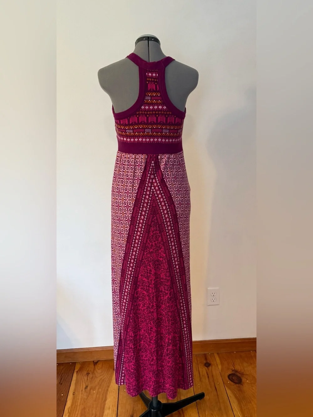 Athleta Fuchsia Patterned Maxi Dress - Picture 4 of 4